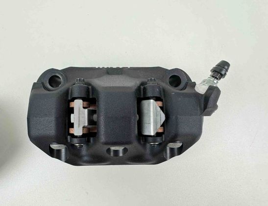 BMW R Front brake calipers 34111614798,34111614797 23650404