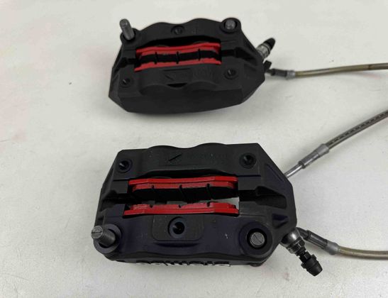 BMW R 1200 Front brake calipers 34118556206,34117719823,34118548028,34328526552,34118556205 25407031