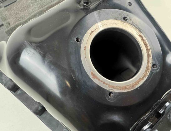 YAMAHA XSR Petrol fuel tank B90241450000,B90241100000,B90241910000,B90241210000 27941326