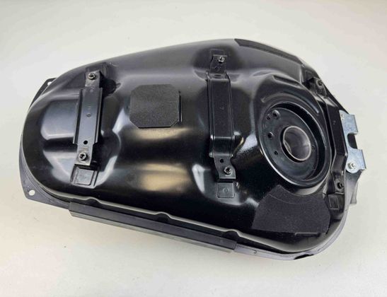 YAMAHA XSR Petrol fuel tank B90241450000,B90241100000,B90241910000,B90241210000 27941326