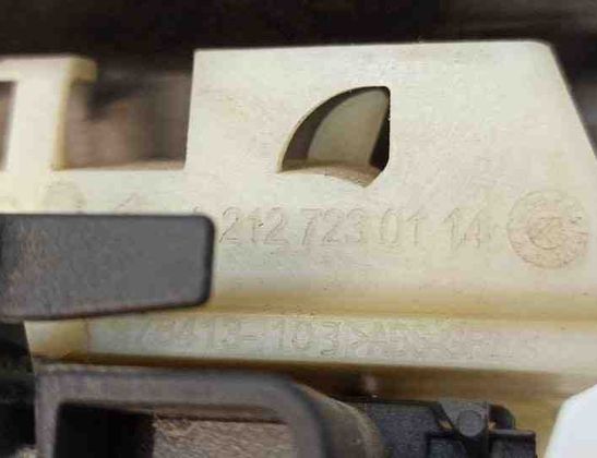 MERCEDES-BENZ E-Class W212/S212/C207/A207 (2009-2016) Кронштейн ручки передней правой двери A2047601534,05080701 21218797