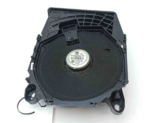 BMW X1 E84 (2009-2015) Sabūferis 9204785 30247737