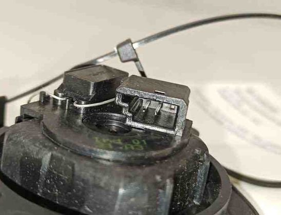 PEUGEOT 307 1 generation (2001-2008) Loudspeaker cover A1078901,9634507077 21496268