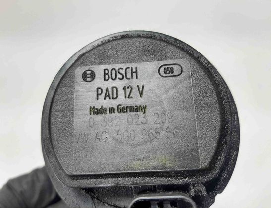 SKODA Superb 3 generation (2015-2023) Circulation Water Motor 5Q0965567 27809382