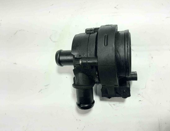 SKODA Superb 3 generation (2015-2023) Circulation Water Motor 5Q0965567 27809382