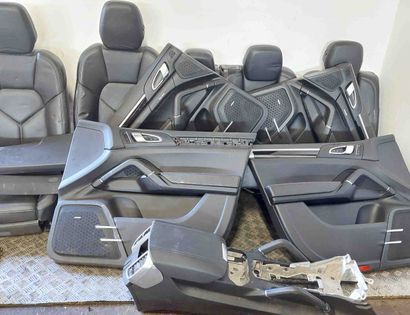 PORSCHE Cayenne 3 generation (2017-2023) Interior Seats W/ Door Cards Kit 32587756