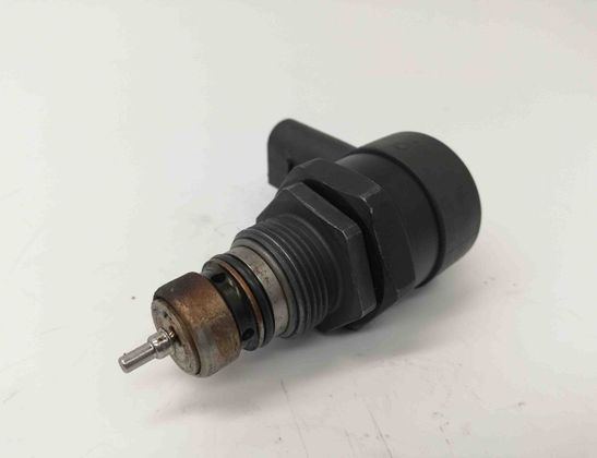 BMW 5 Series E60/E61 (2003-2010) Fuel Rail Pressure Sensor 0281002481 4163327