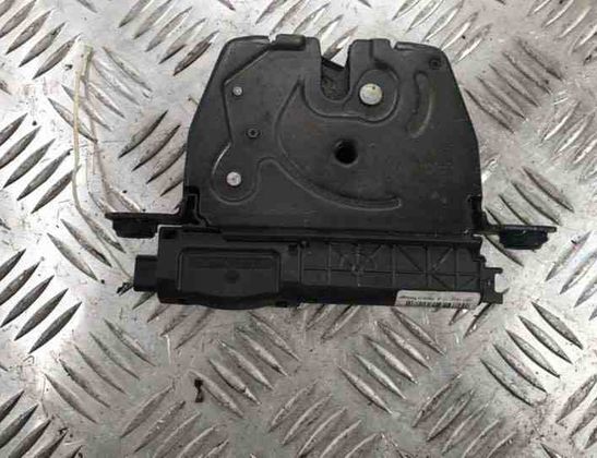 BMW 5 Series F10/F11 (2009-2017) Aizmugurējā bagāžnieka slēdzene 918064,163672 25720924