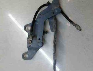 BMW 3 Series E90/E91/E92/E93 (2004-2013) Priekšējā labā dzinēja pārsega eņģe 7115263 25726562