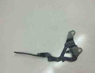 BMW 3 Series E90/E91/E92/E93 (2004-2013) Priekšējā labā dzinēja pārsega eņģe 7115264 25728692