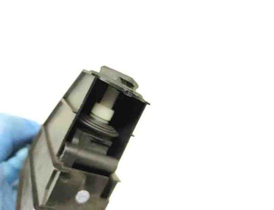 FORD Galaxy 2 generation (2006-2015) Замок крышки топливного бака 6M21220A20AD 25743000