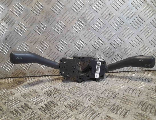 AUDI A3 8L (1996-2003) Pagrieziena rādītāja mehānisms 4B0953503F 29481310