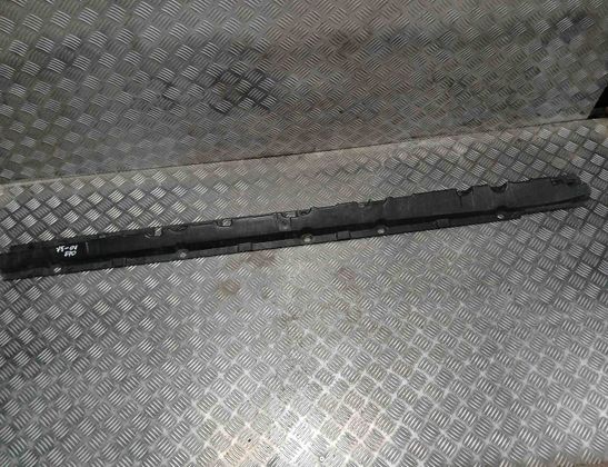 BMW X5 E70 (2006-2013) Кронштейн боковой юбки 51777207195 29481321