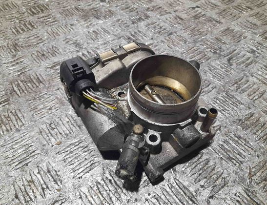 AUDI A3 8L (1996-2003) Дроссельная заслонка 06a133062 29481546