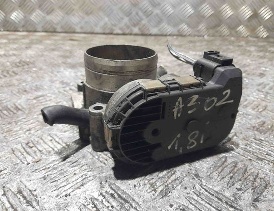 AUDI A3 8L (1996-2003) Дроссельная заслонка 06a133062 29481546