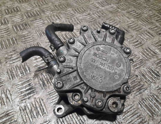 VOLKSWAGEN Golf Plus 1 generation (2004-2009) Vakuuma sūknis 03G145209D,03G145209C 29746218