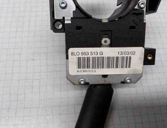 VOLKSWAGEN Golf 5 generation (2003-2009) Pagrieziena rādītāja slēdzis 8L0953513G 32498600
