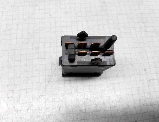 VOLKSWAGEN Golf 4 generation (1997-2006) Кнопка обогрева лобового стекла 1J0953235J,6N0959621B,1J0959621E 32502459