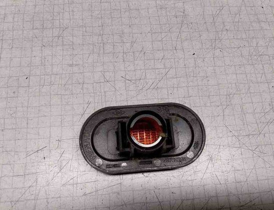 OPEL Movano 1 generation (A) (1998-2010) Front Left Fender Turn Signal 09161036,7700847333,4500736,7700811971,2616000QAA 32506982