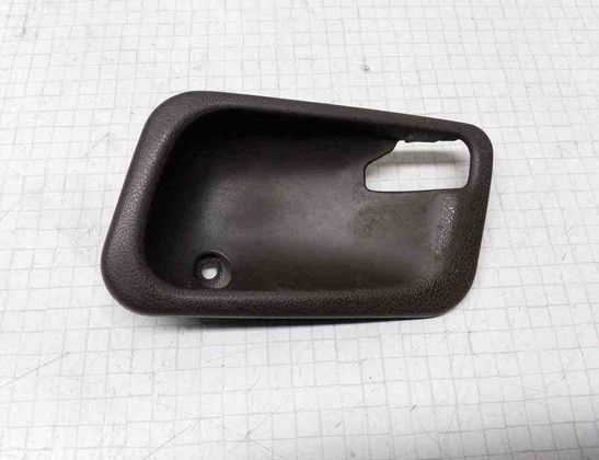 MITSUBISHI Galant 5 generation (1984-1988) Priekšējo kreiso durvju apdare MB517467 32517083