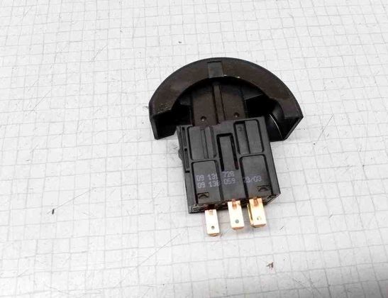 OPEL Astra G (1998-2009) кнопка опасности 09131728,09138059 32521511