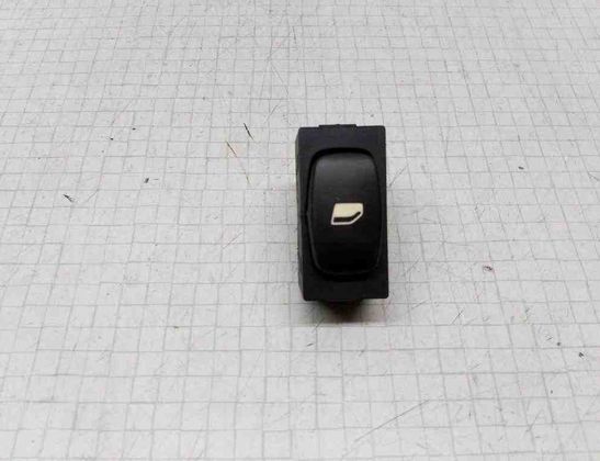 PEUGEOT 307 1 generation (2001-2008) Aizmugurējo labo durvju loga pacelšanas slēdzis 96360166XT 32522726