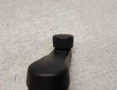 VOLKSWAGEN Passat B7 (2010-2015) Logu atvēršanas rokturis 3A0837581 32556140