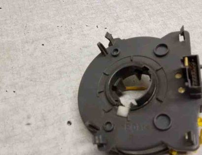 OPEL Astra G (1998-2009) Шлейф руля 1610662,90588758 32558896