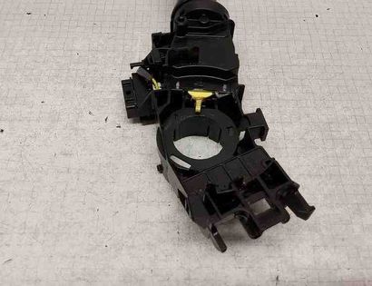 TOYOTA Verso 1 generation (2009-2015) Pagrieziena rādītāja slēdzis 17F373,173832 32560602