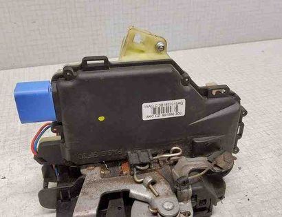 VOLKSWAGEN Transporter T5 (2003-2015) Front Right Door Lock 3B1837015AQ,991990300 32563442