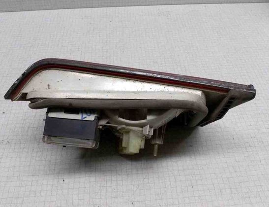 BMW 5 Series E34 (1988-1996) Aizmugurējais kreisais lukturis bagāžniekā 1384011L,13400100,13751100 32623152