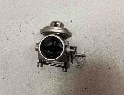 VOLKSWAGEN Passat B5 (1996-2005) Егр клапан 038129637B,038131501G 32628714