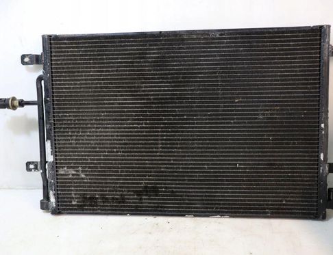 AUDI A4 B7/8E (2004-2008) Радиатор кондиционера 32883369