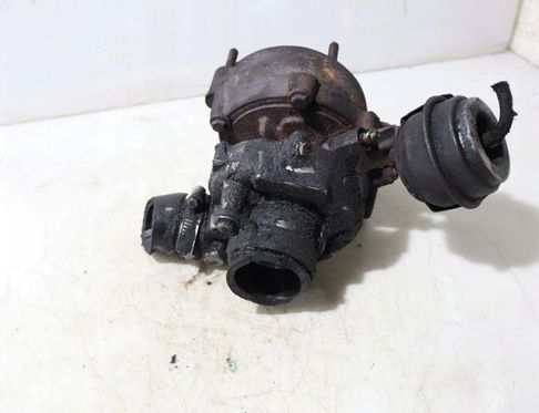 VOLKSWAGEN Passat B6 (2005-2010) Turbīna 32885582