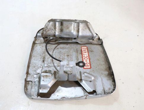 MITSUBISHI Outlander 1 generation (2001-2008) Замок крышки топливного бака 32895695