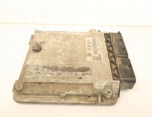 SKODA Octavia 1 generation (1996-2010) Блок управления двигателем 0281011883 32902952