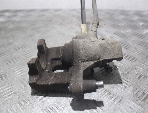 MAZDA 323 BJ (1998-2003) Rear Right Brake Caliper 32915646