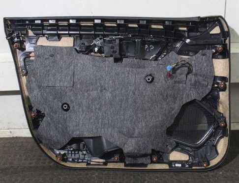 MERCEDES-BENZ CLA-Class C117 (2013-2016) Front Right Door Panel 32923262
