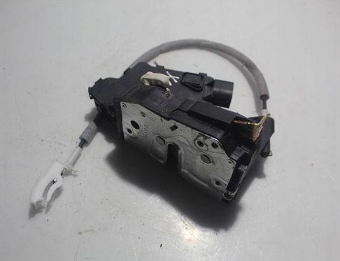 BMW 3 Series E46 (1997-2006) Замок задней левой двери 32923494