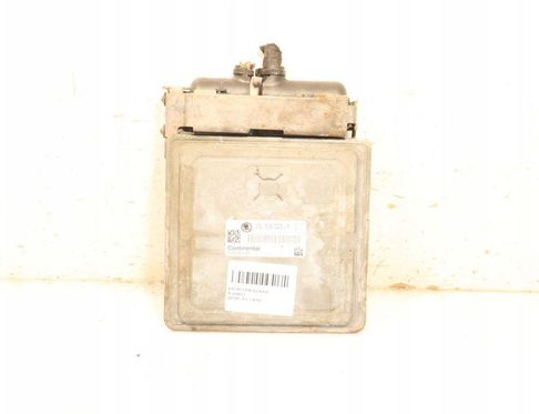 SKODA Octavia 1 generation (1996-2010) Блок управления двигателем 32943058