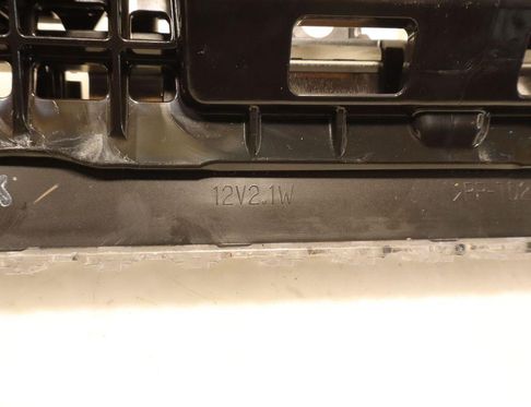 TOYOTA Corolla Verso 1 generation (2001-2009) Rear cover light 32947148