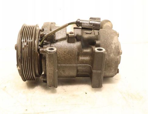 FORD Fiesta 6 generation (2008-2020) Hасос кондиционера 08038510662 32947618