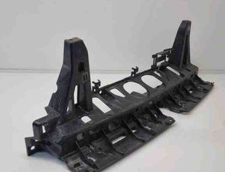 BMW X5 E70 (2006-2013) Rear Left Bumper Bracket 7226939 32433377
