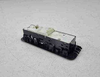 LAND ROVER Range Rover Sport 2 generation (2013-2022) Right Seat Control Buttons M8E214D340BB 32435654