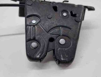 VOLVO S90 2 generation (2016-2023) Tailgate Boot Lock 32435820