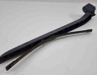 VOLVO S90 2 generation (2016-2023) Rear glass wiper 32435823
