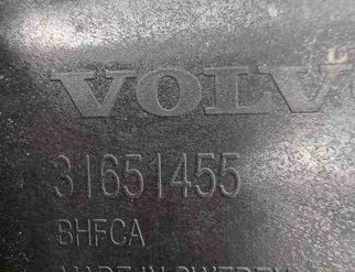 VOLVO XC60 2 generation (2017-2024) Akumulatora vāciņš 31651455 32620510