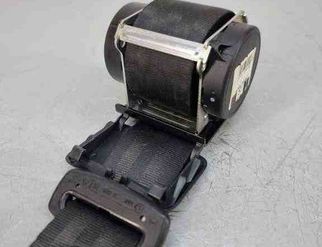 TOYOTA Avensis 3 generation (2009-2020) Rear Middle Seatbelt 32621038