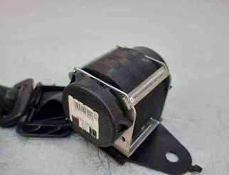 TOYOTA Avensis 3 generation (2009-2020) Rear Middle Seatbelt 32621038