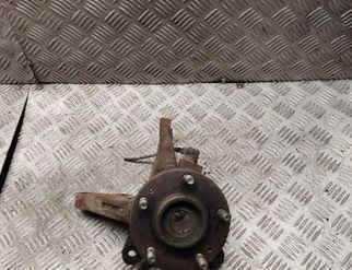 HYUNDAI Santa Fe SM (2000-2013) Front Left Wheel Hub 32799190